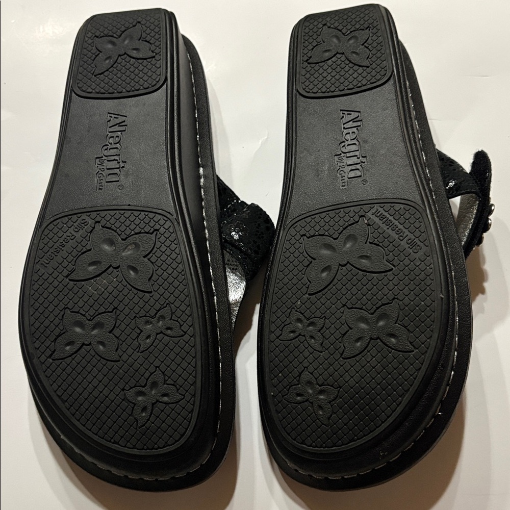 Alegria Black Women's Sandals - Picture 5 of 11